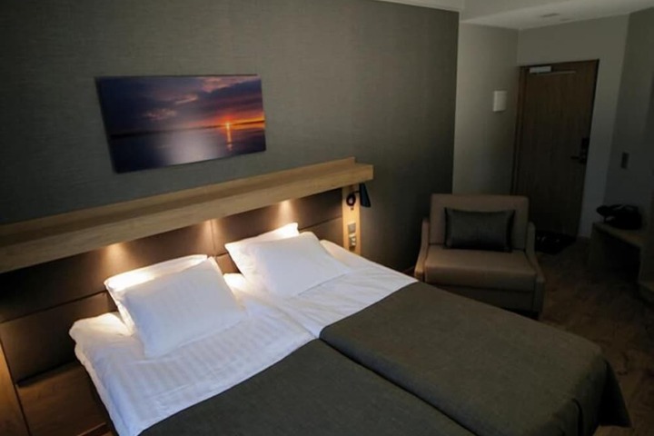 Room 30 of 58