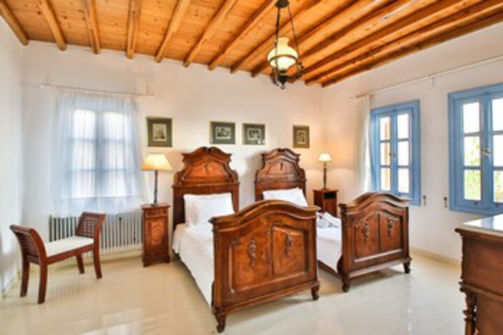 Room 10 of 23