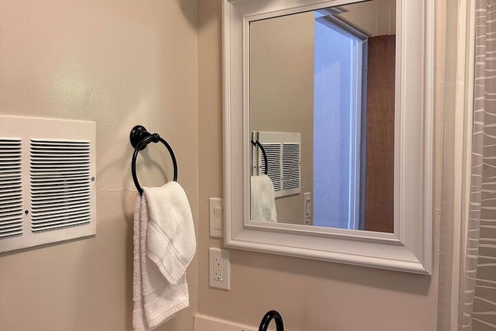 Room 82 of 89