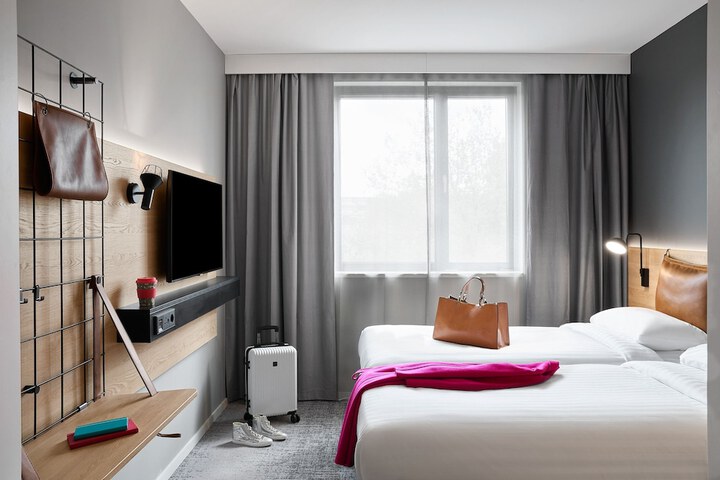 Room 14 of 41