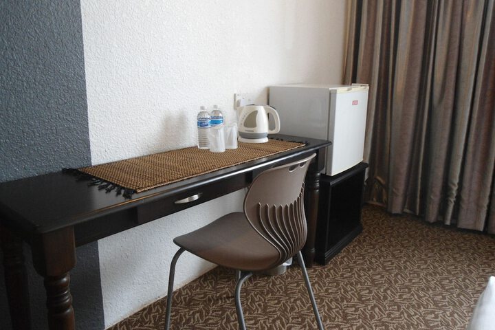 Room 14 of 42