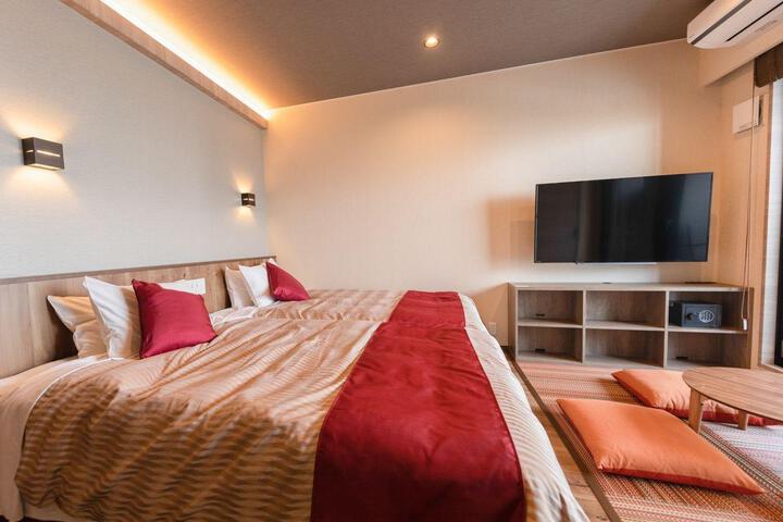 Room 10 of 51