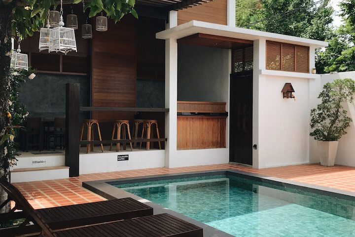 Pool Hotel