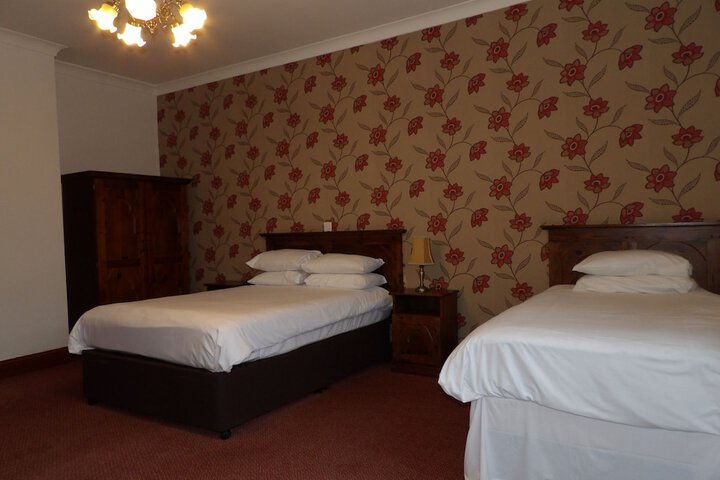 Room 48 of 86