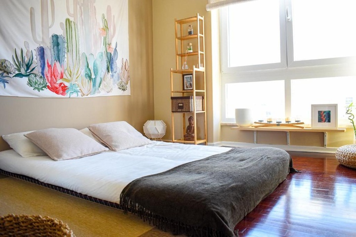 Image of Lisbon Sky View 3BR Home + Near Airport + Free Parking