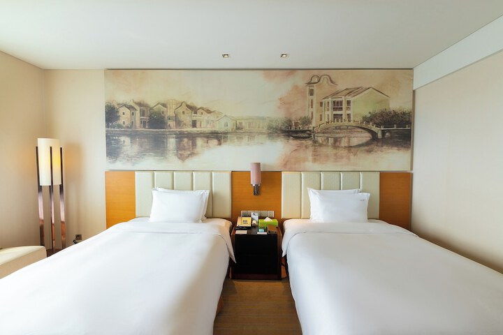 Room 25 of 55