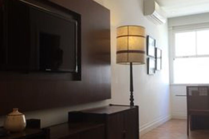 Room 16 of 20