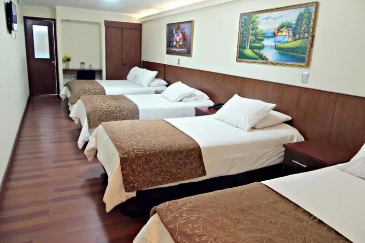 Room 21 of 48