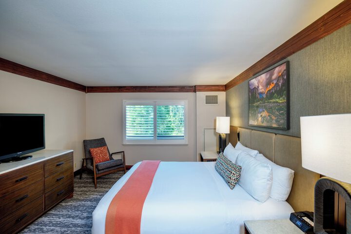 Room 14 of 185