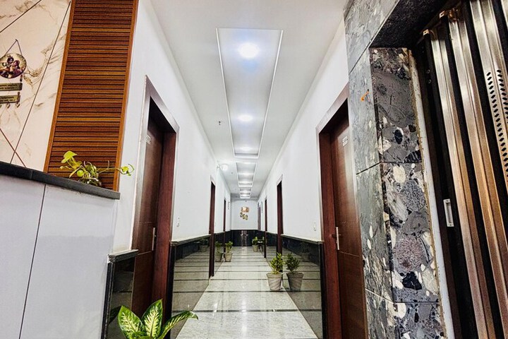 Hotel Interior 2 of 41