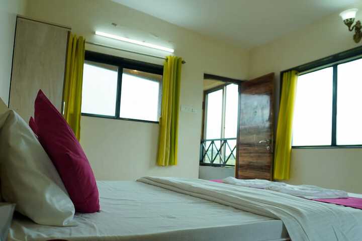 Room 12 of 45