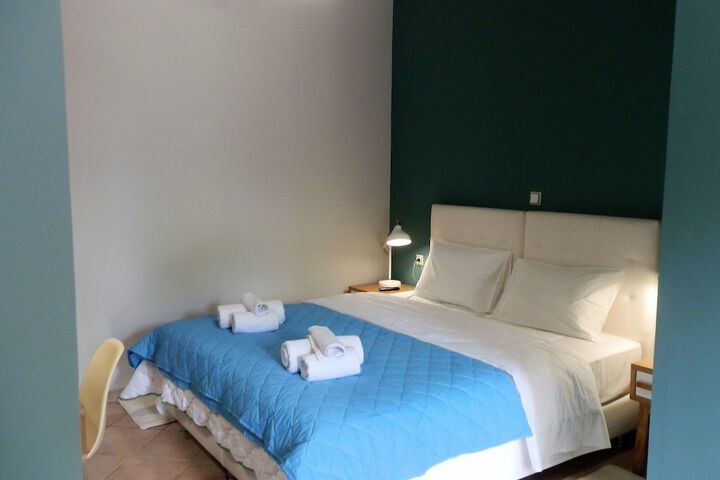 Room 7 of 43