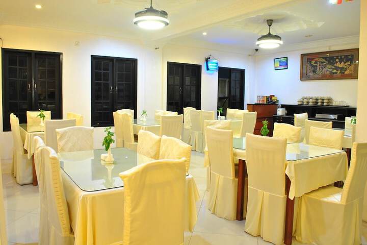 Restaurants