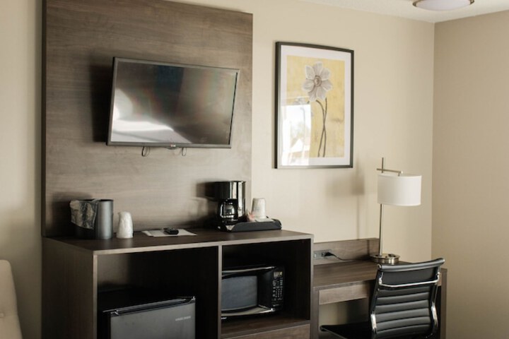 Room 19 of 36