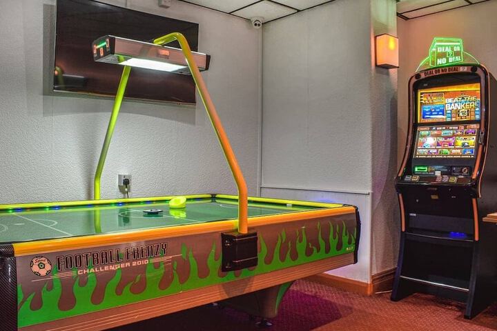 Pool 91 of 148