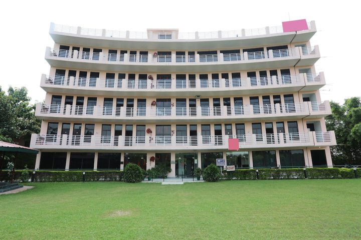 OYO 6242 Jalsa Resort