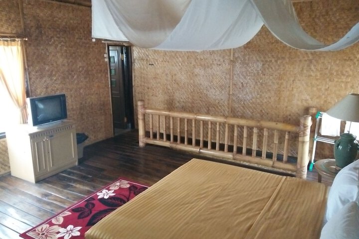 Room 95 of 184