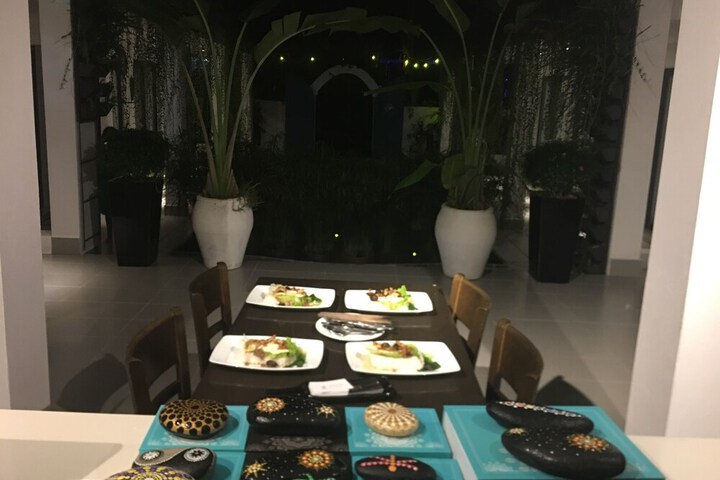 Dining 29 of 57