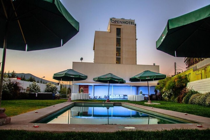 Pool 23 of 39