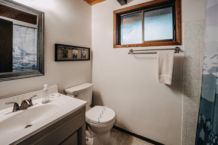 Room 16 of 34