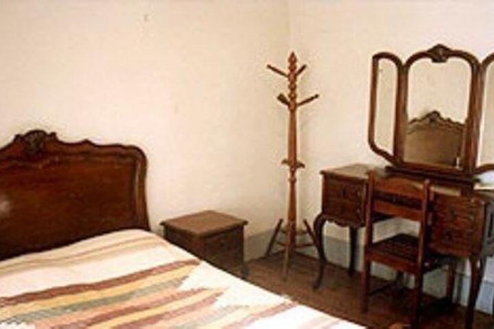 HOTEL COLONIAL