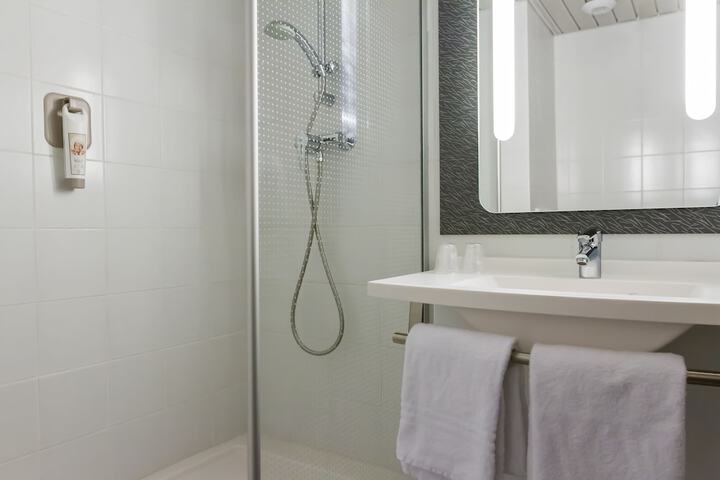 Bath Interior