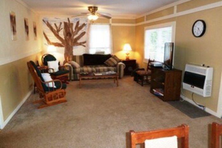 Room 26 of 65