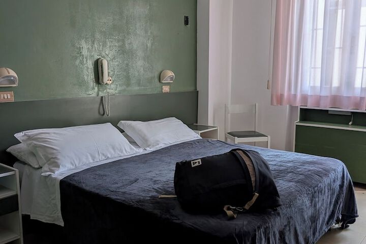 Room 22 of 26