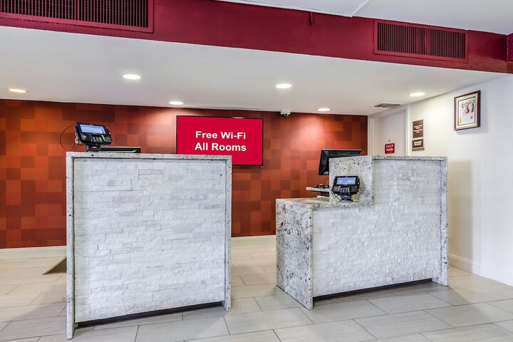 Concierge desk