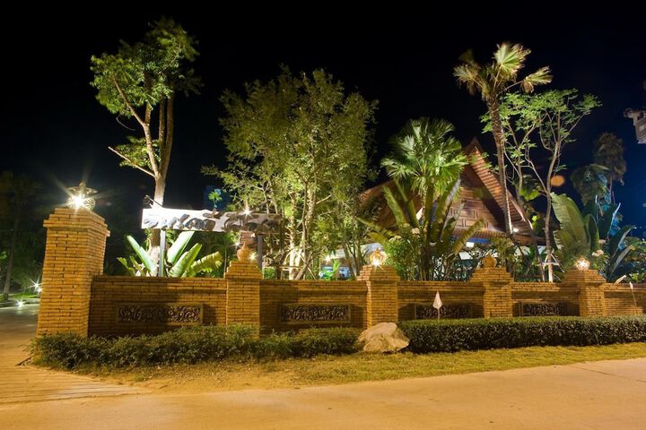 Property Grounds 36 of 56