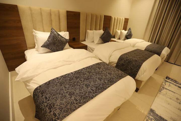 Room 3 of 12