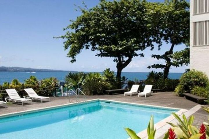 Pagoda Hilo Bay Hotel