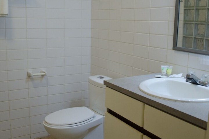Room 68 of 87