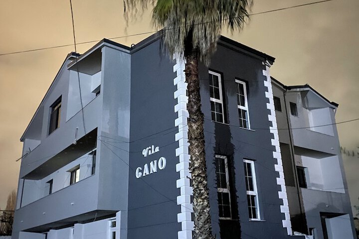 VILA CANO in Durrës