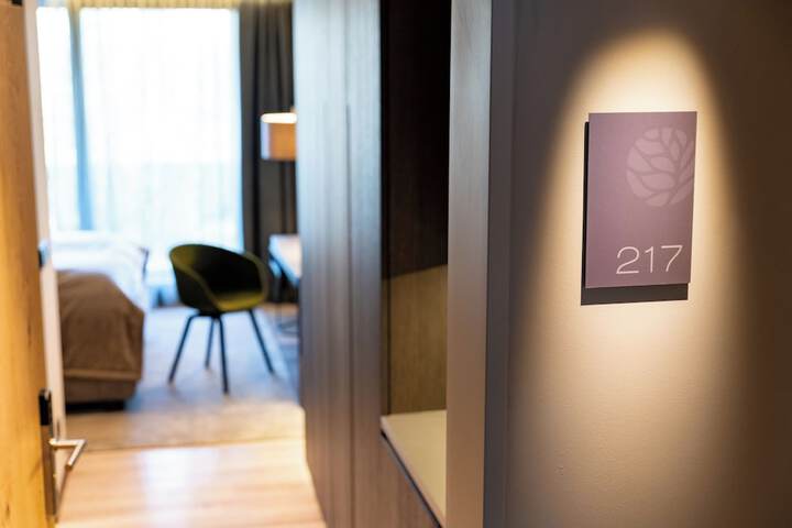 Room 29 of 106