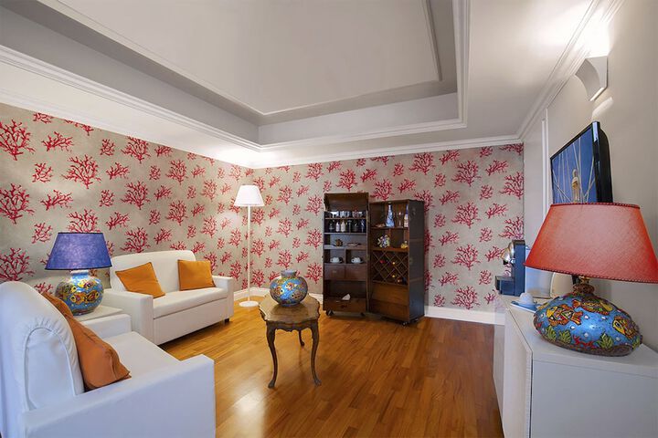Room 6 of 31