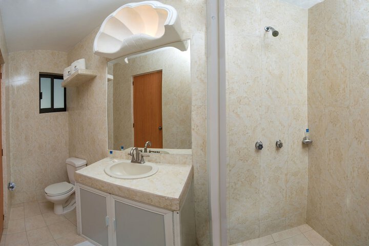 Room 15 of 51