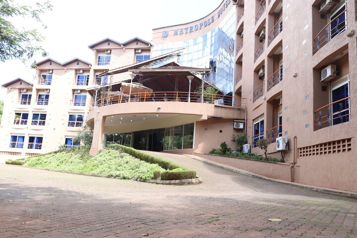 Hotel Exterior 38 of 38