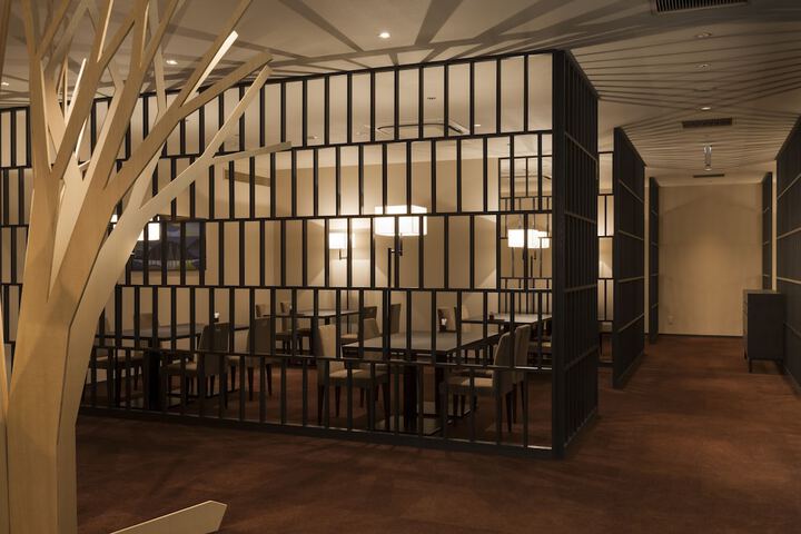 Dining 44 of 68