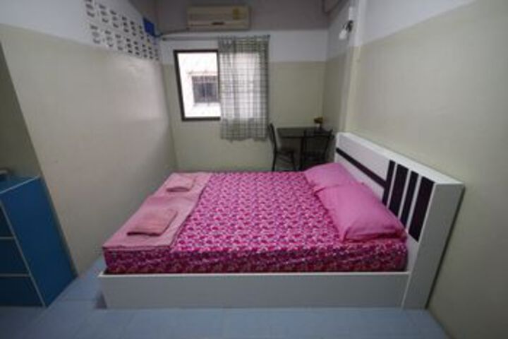 Room 29 of 47