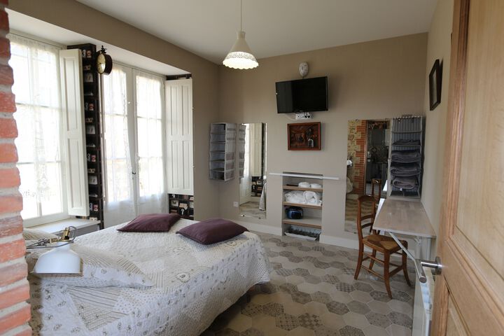 Room 18 of 24