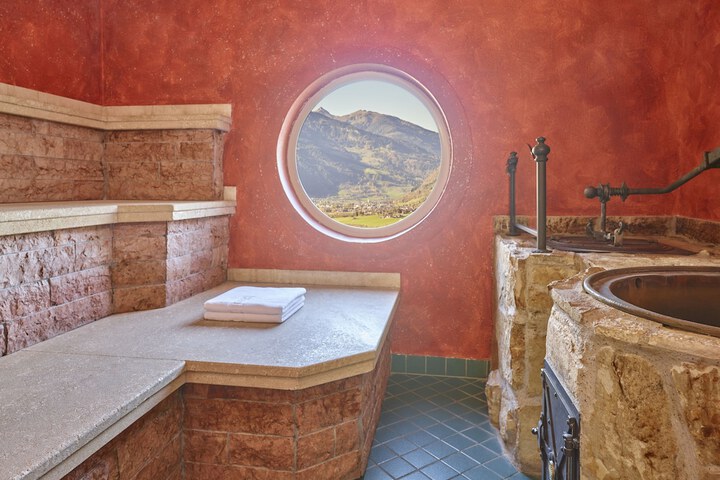 Relaxing Spa