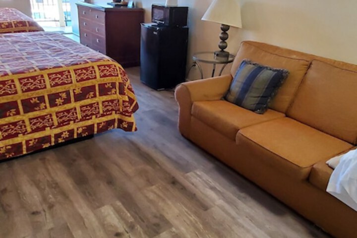 1 King Bed (40 of 65)