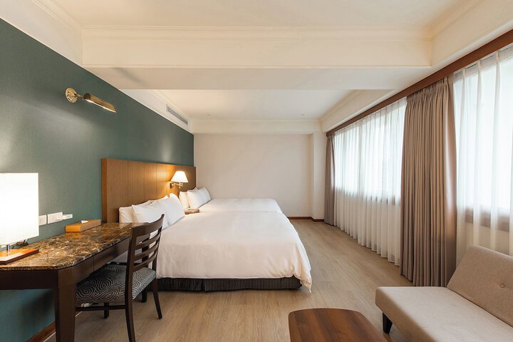 Room 22 of 64