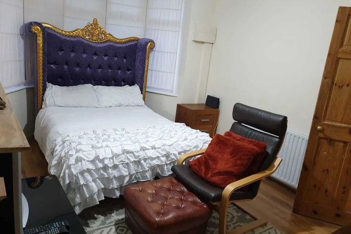 Room 16 of 23