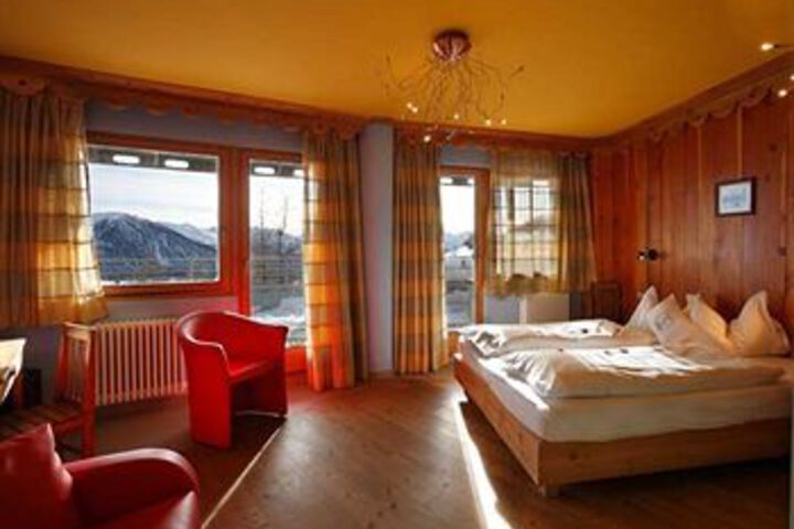 Room 13 of 45