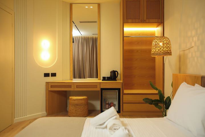 Room 48 of 70
