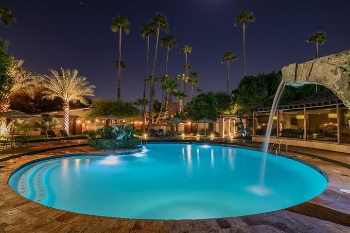 Pool 37 of 61