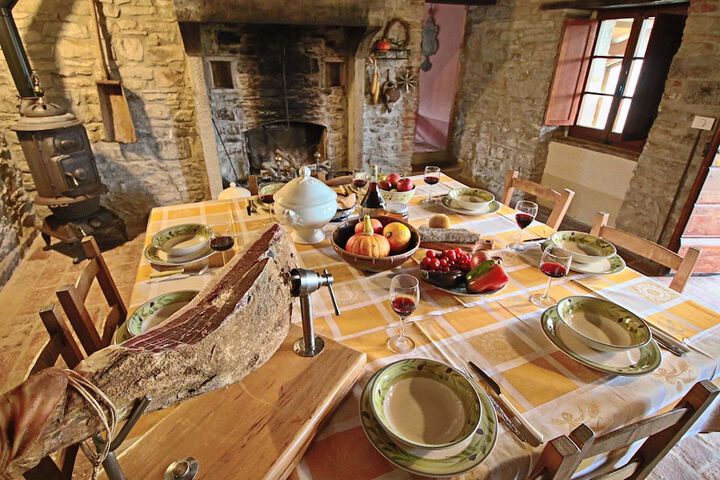 Dining 83 of 118