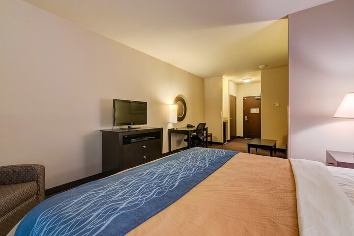 Room 7 of 37
